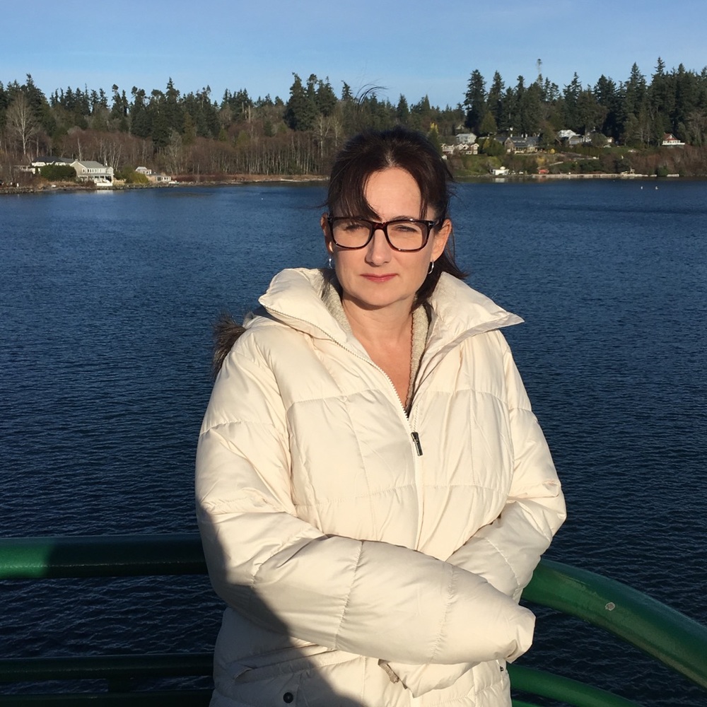 Meet your Posher, Stacy